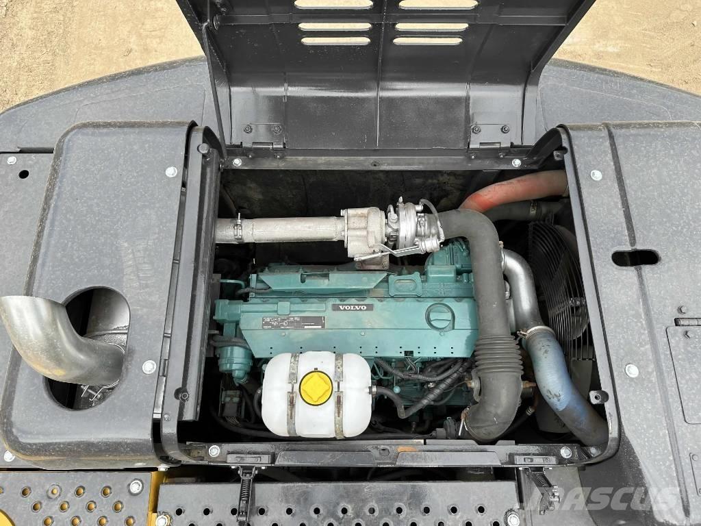 Volvo EC210D Pásové rýpadlá