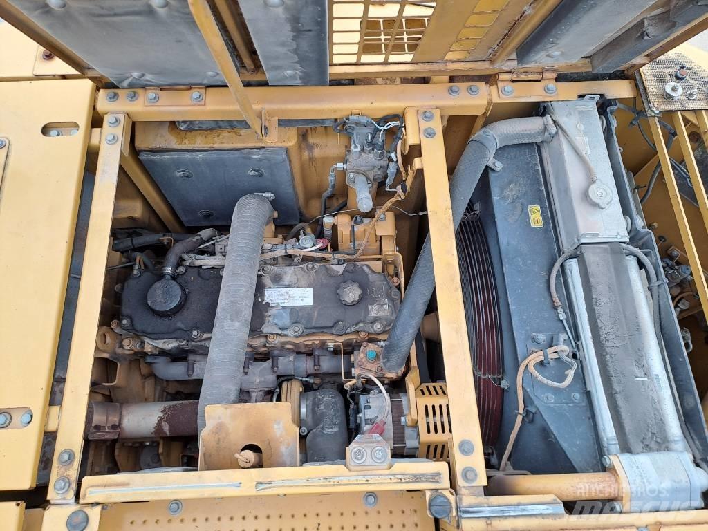 CAT 328 D LCR Pásové rýpadlá