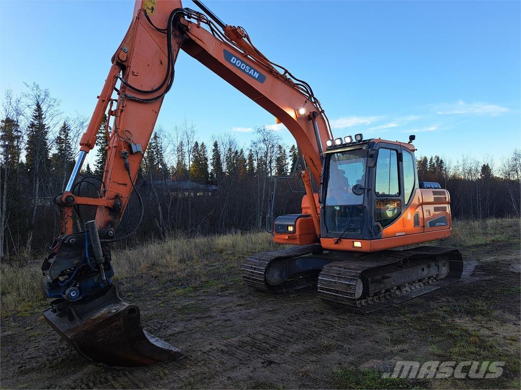 Doosan DX 140 LC-3 Pásové rýpadlá