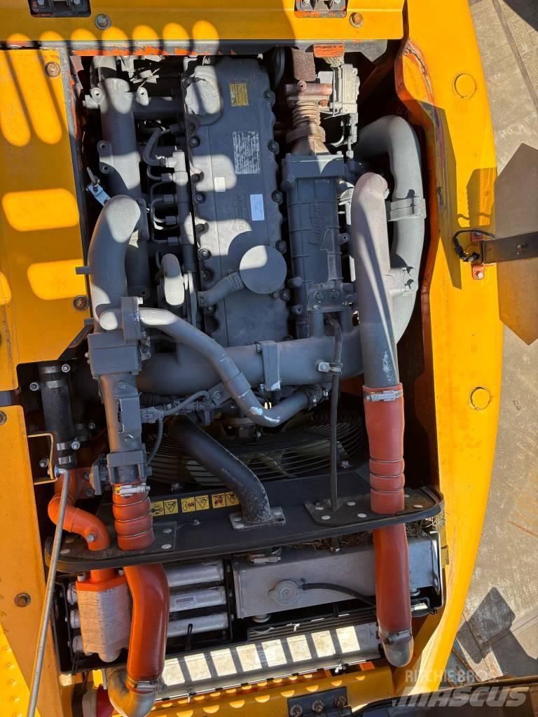 Doosan DX 160 W-3 Kolesové rýpadlá