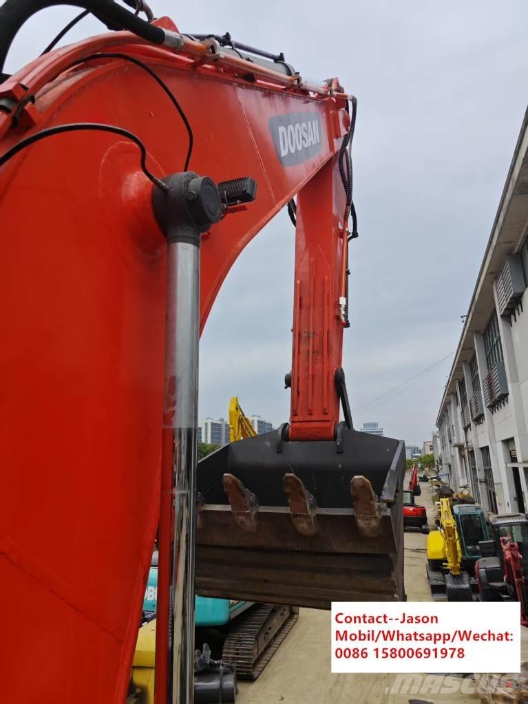 Doosan DX 350 LC-5 Pásové rýpadlá