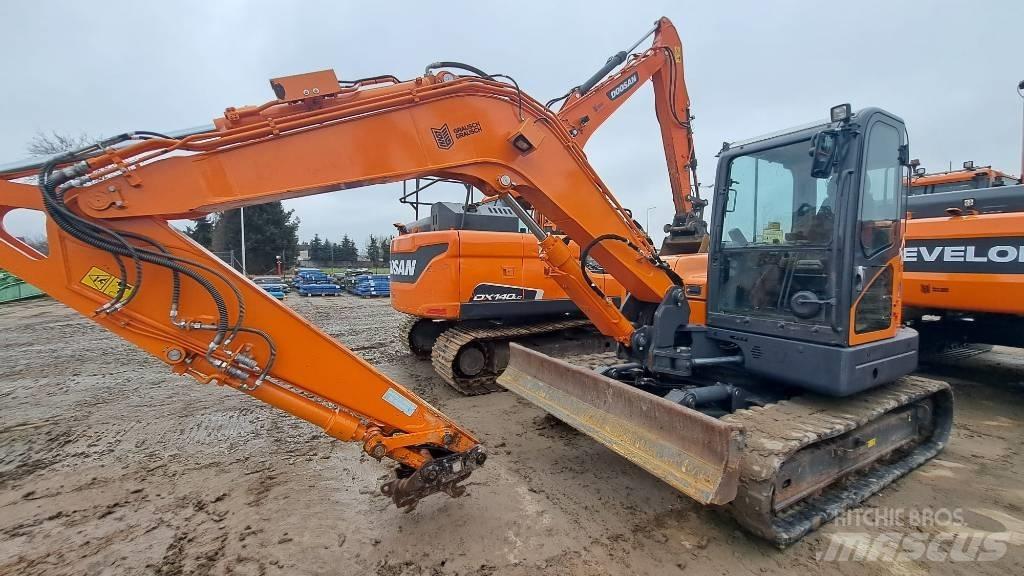 Doosan DX 85 R-3 Midi rýpadlá 7 t - 12 t
