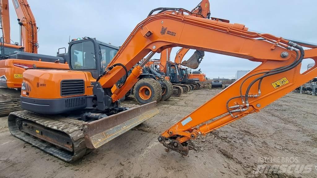 Doosan DX 85 R-3 Midi rýpadlá 7 t - 12 t