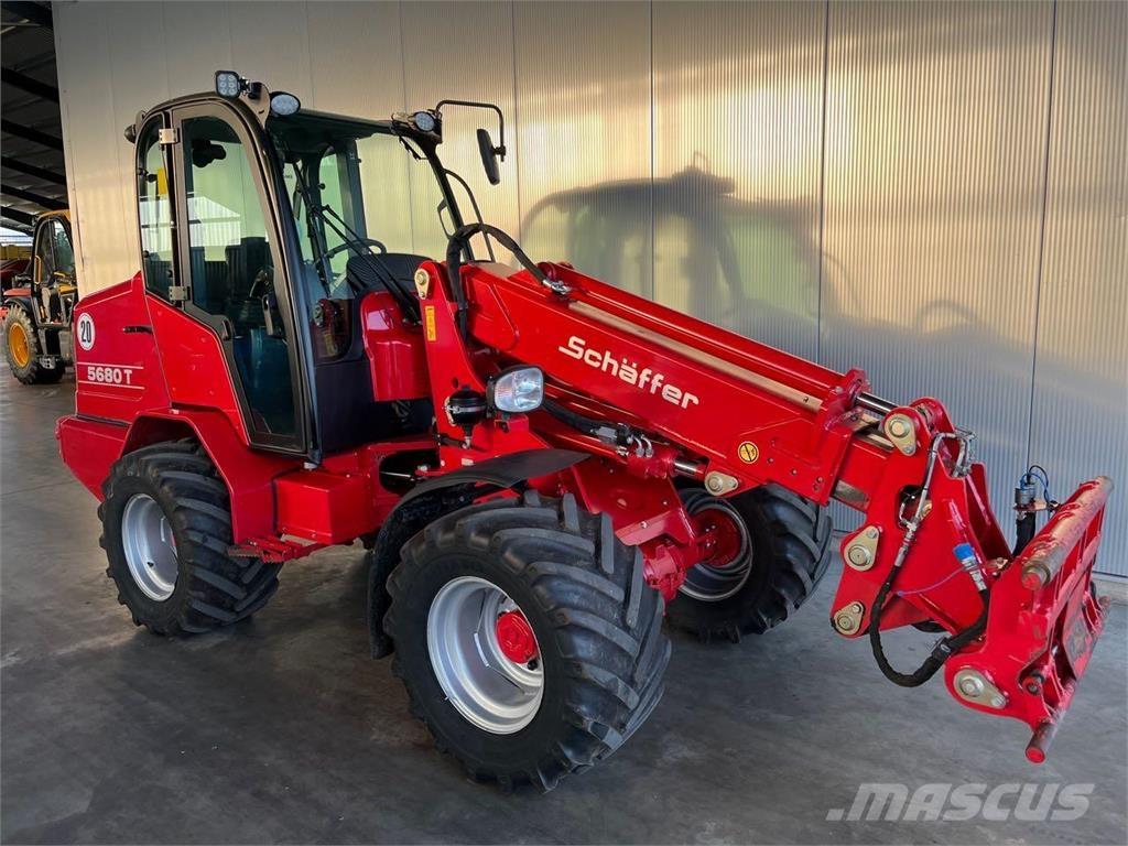 Schäffer 5680 T Kolesové nakladače