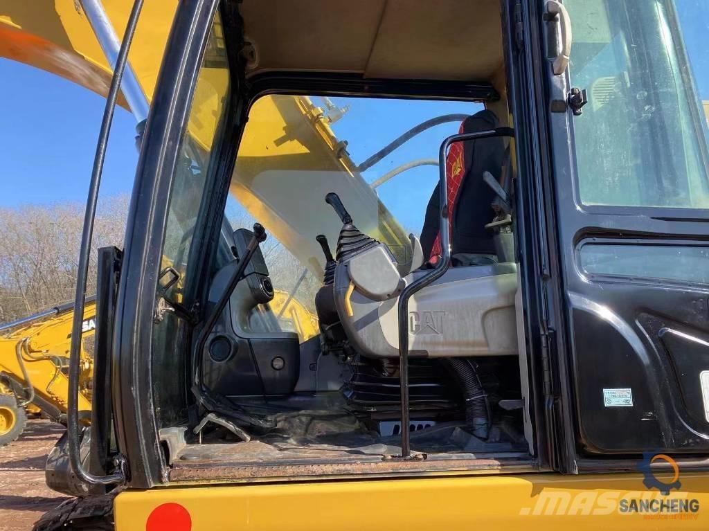 CAT 325 D Pásové rýpadlá