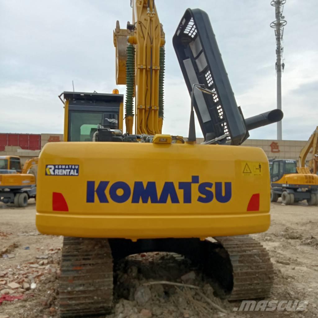Komatsu PC 220-8 Pásové rýpadlá