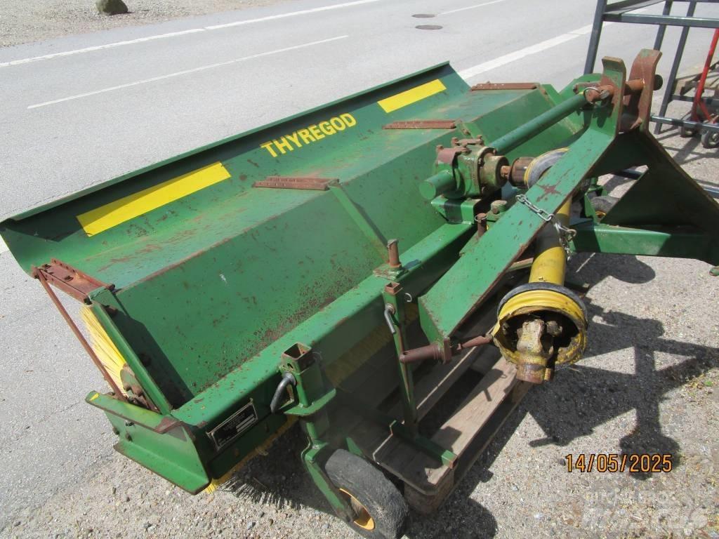 Thyregod TK 2300 Ďalšie cestné a snežné stroje