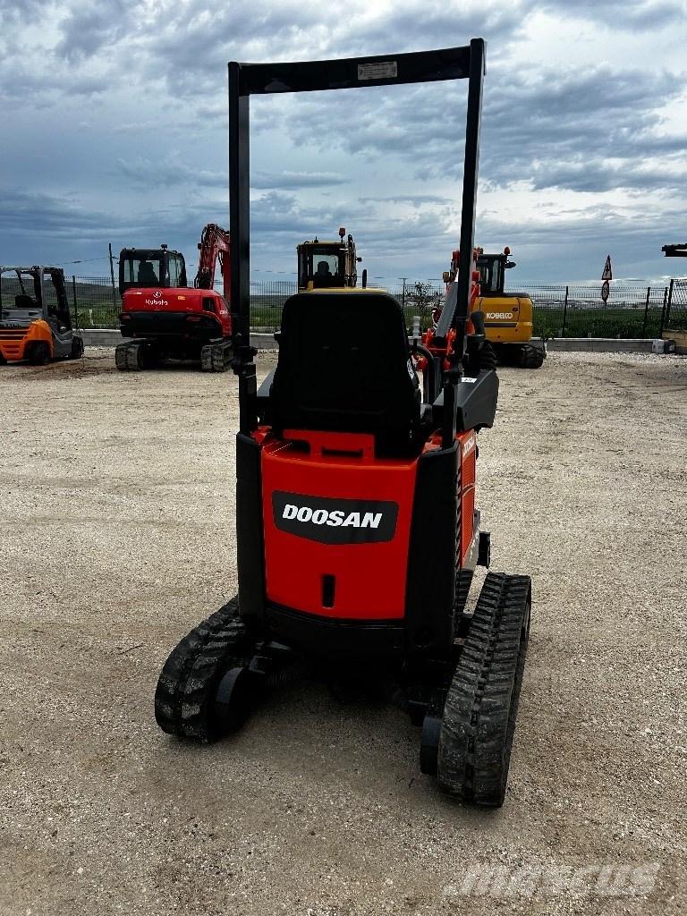 Doosan DX 10 Z Mini rýpadlá < 7t