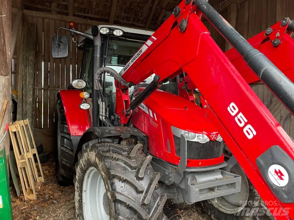 Massey Ferguson 5613 Traktory