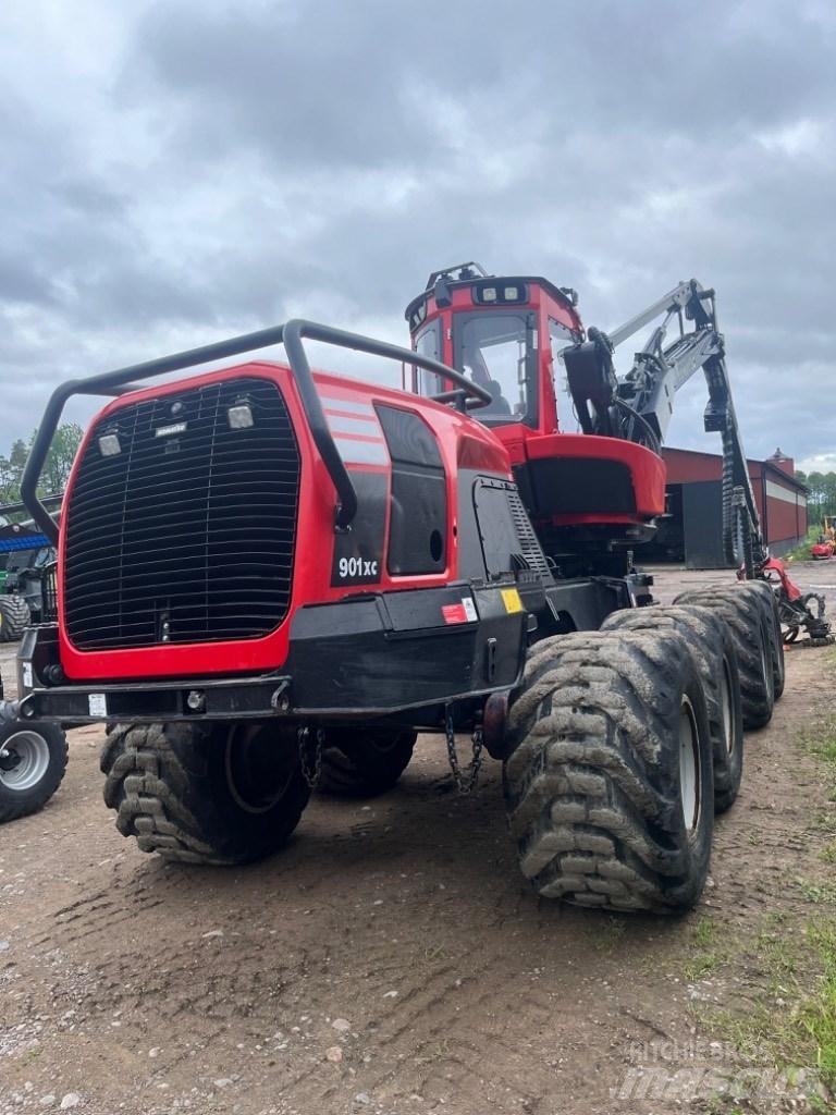Komatsu 901 XC Harvestory