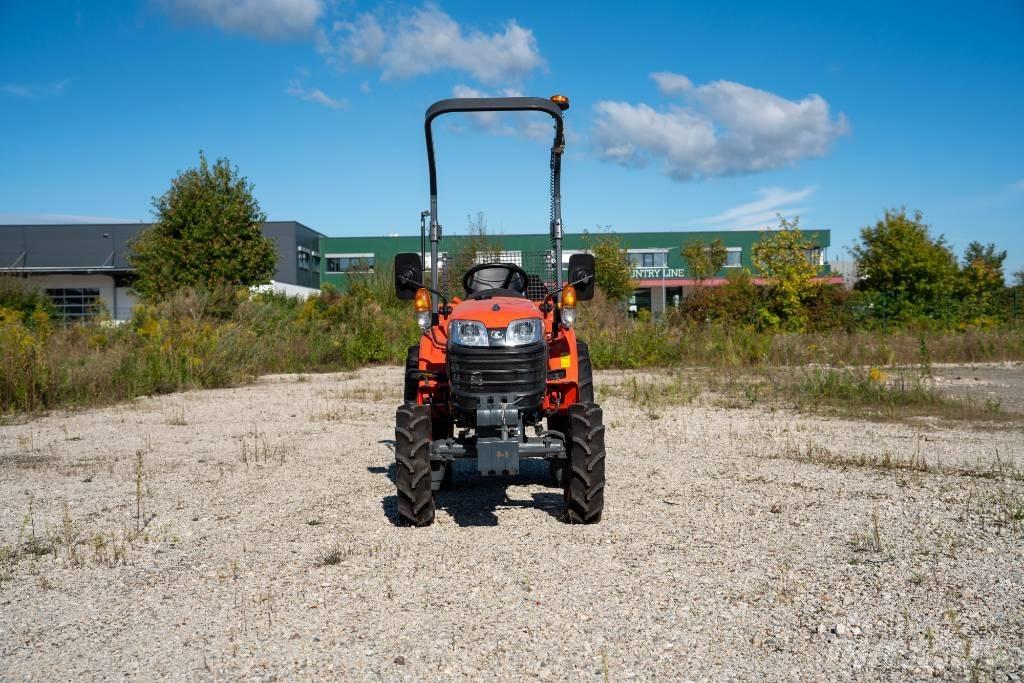 Kubota B1-121 Kompaktné traktory