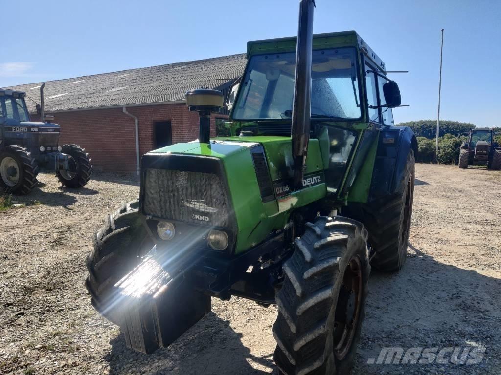 Deutz DX 85 ALLRAD Traktory