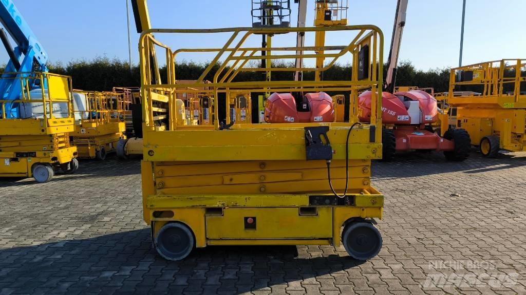 Haulotte Compact 10 Nožnicové zdvíhacie plošiny