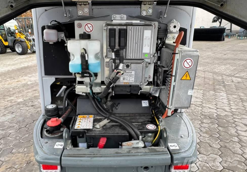 Wacker Neuson WL20e Kolesové nakladače