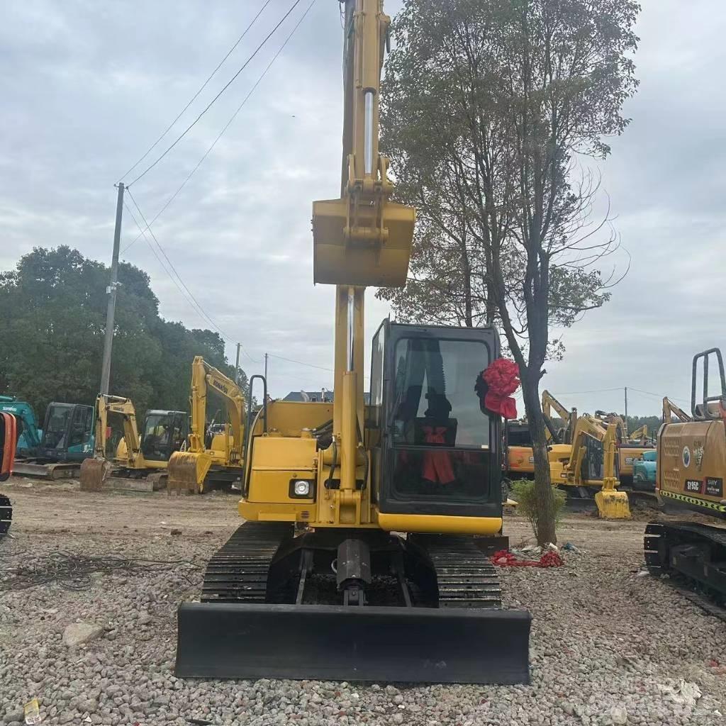 Komatsu PC 70 Mini rýpadlá < 7t