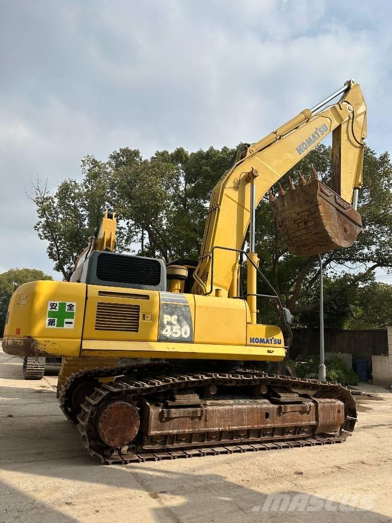 Komatsu PC 450-8 Pásové rýpadlá