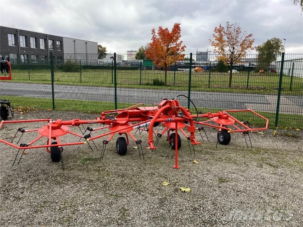 Kuhn GF 502 Obracače a zhrabovače sena