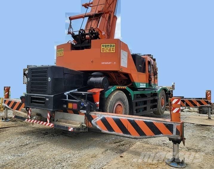 Kobelco RK 500 Žeriavy pre ťažký terén