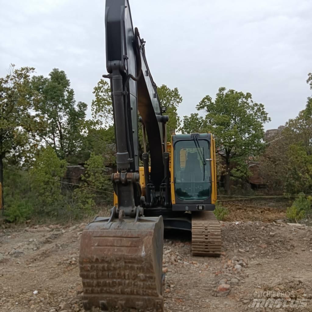 Volvo EC140B Pásové rýpadlá