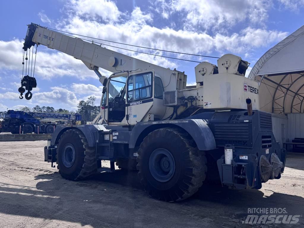 Terex RT 670 Žeriavy pre ťažký terén
