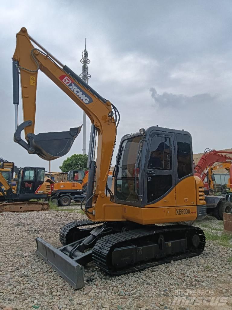 XCMG XE 60 DA Mini rýpadlá < 7t