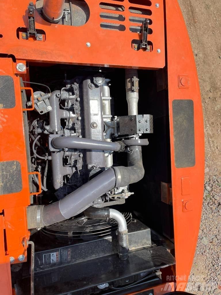 Doosan 150 Kolesové rýpadlá