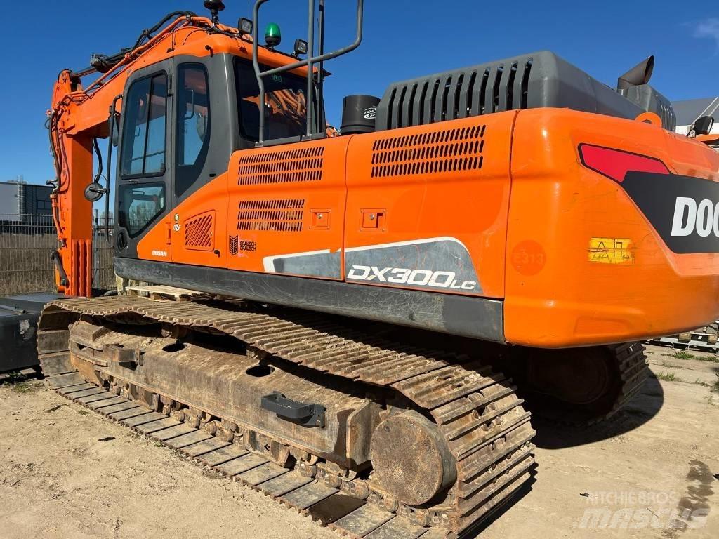 Doosan DX 300 LC-5 Pásové rýpadlá