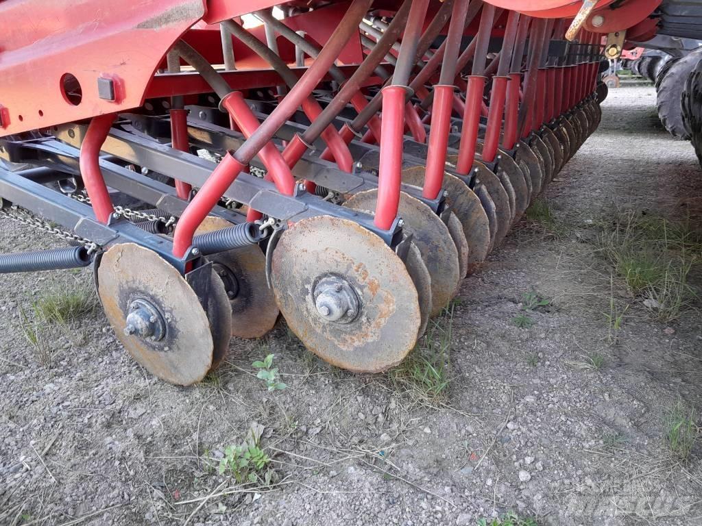 Tume Titan 4000 Kombinované sejačky