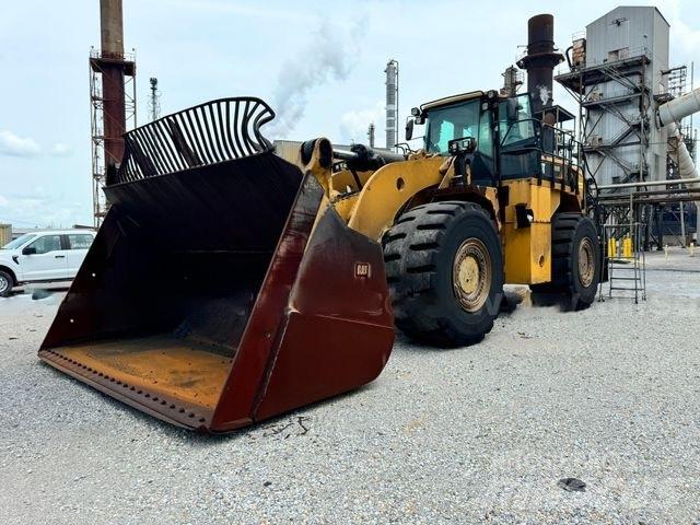 CAT 988 K Kolesové nakladače
