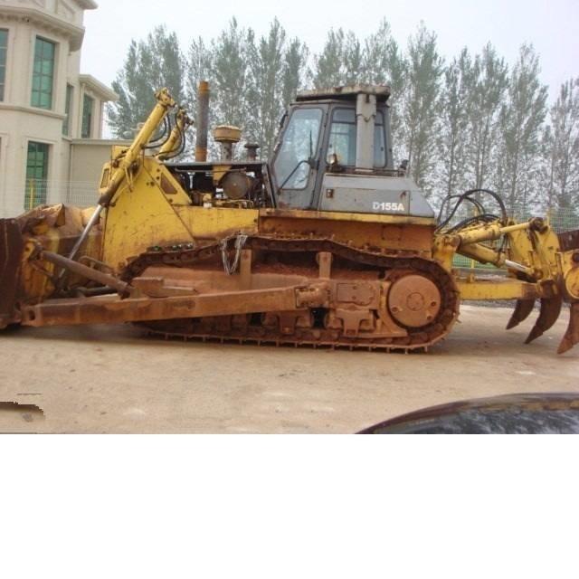 Komatsu d155a-2 Pásové dozéry