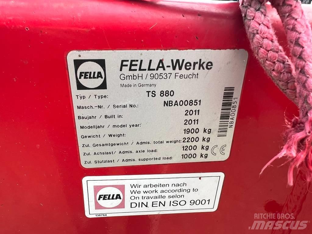 Fella TS 880 Riadkovače