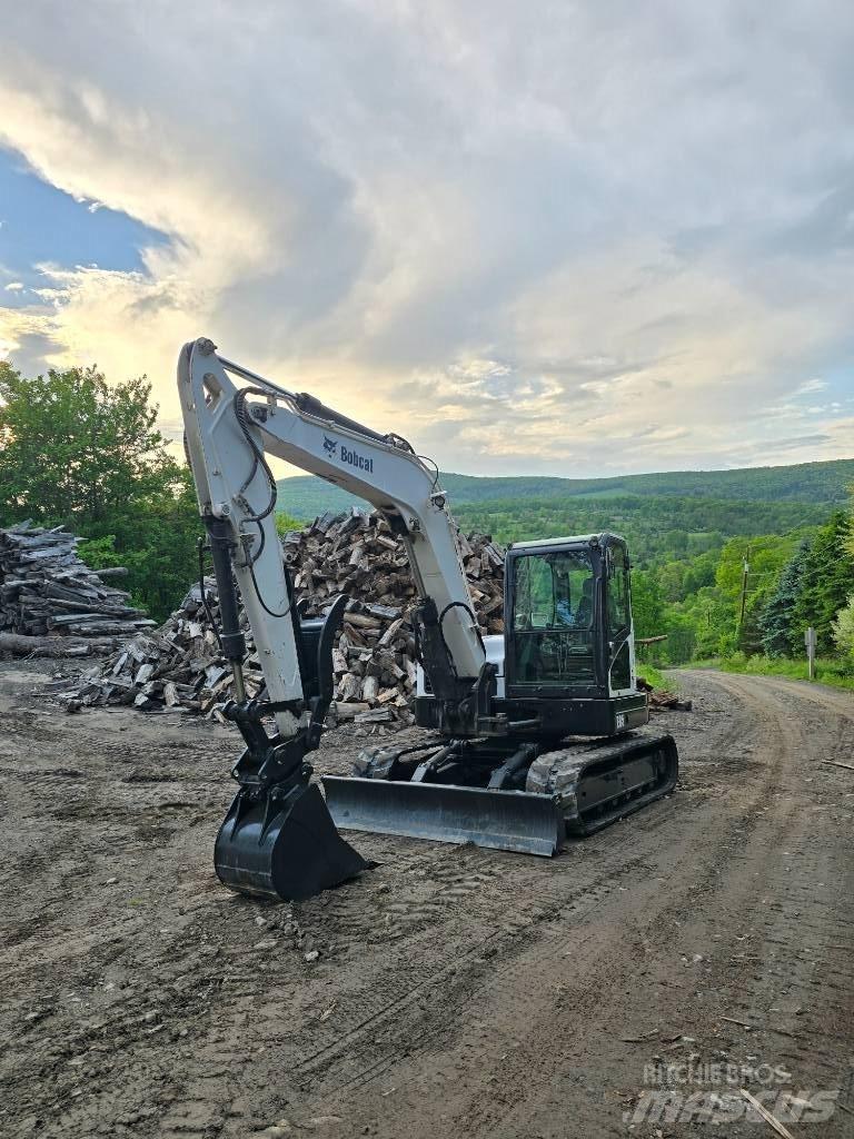 Bobcat E 85 Pásové rýpadlá