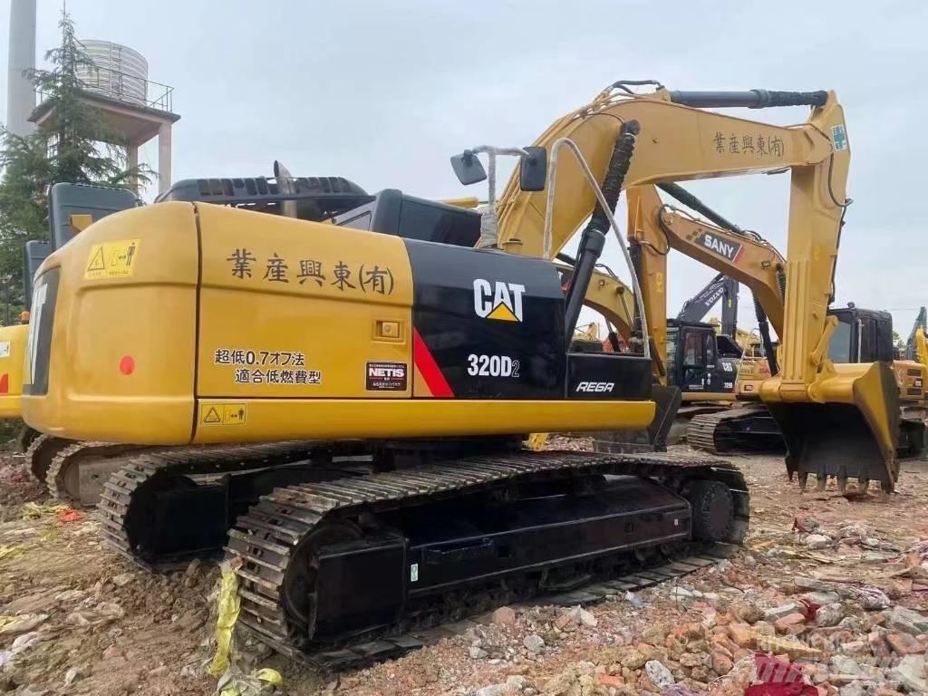 CAT 320 D Pásové rýpadlá