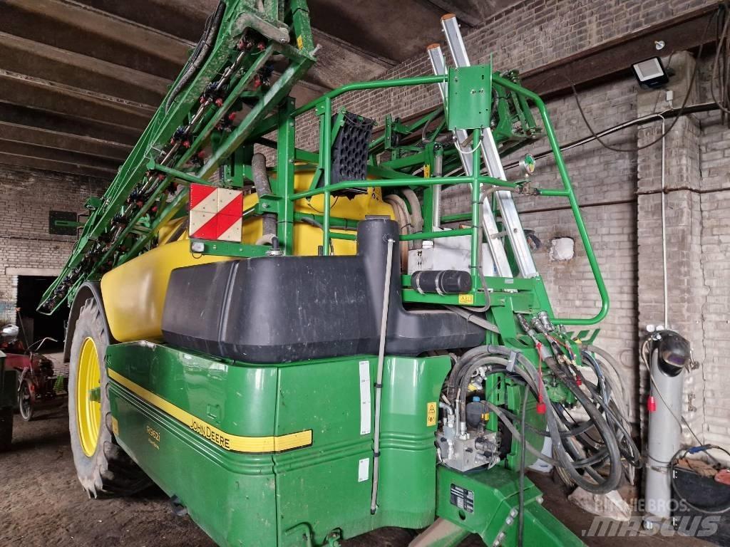 John Deere R 962 i Ťahané postrekovače