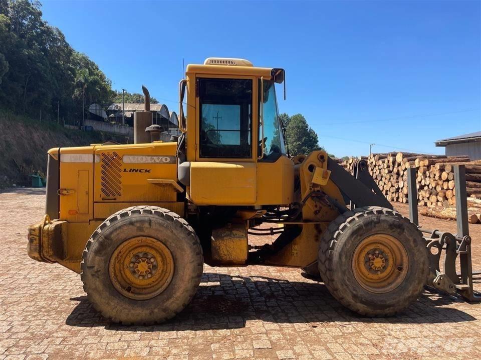 Volvo L50D Kolesové nakladače
