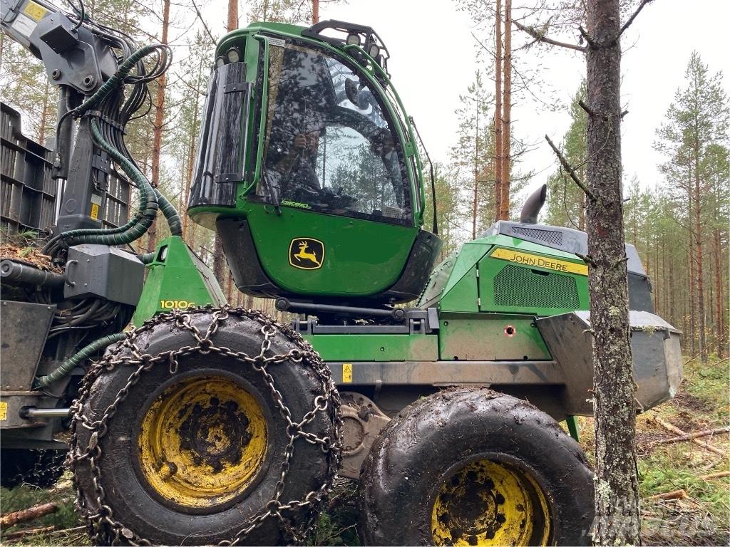 John Deere 1010G Lesné traktory