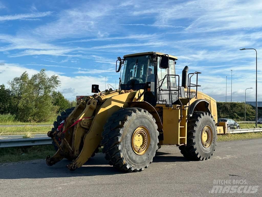 CAT 980H Kolesové nakladače
