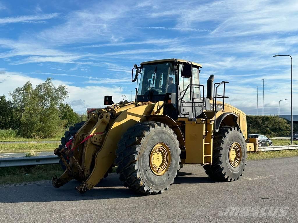 CAT 980H Kolesové nakladače