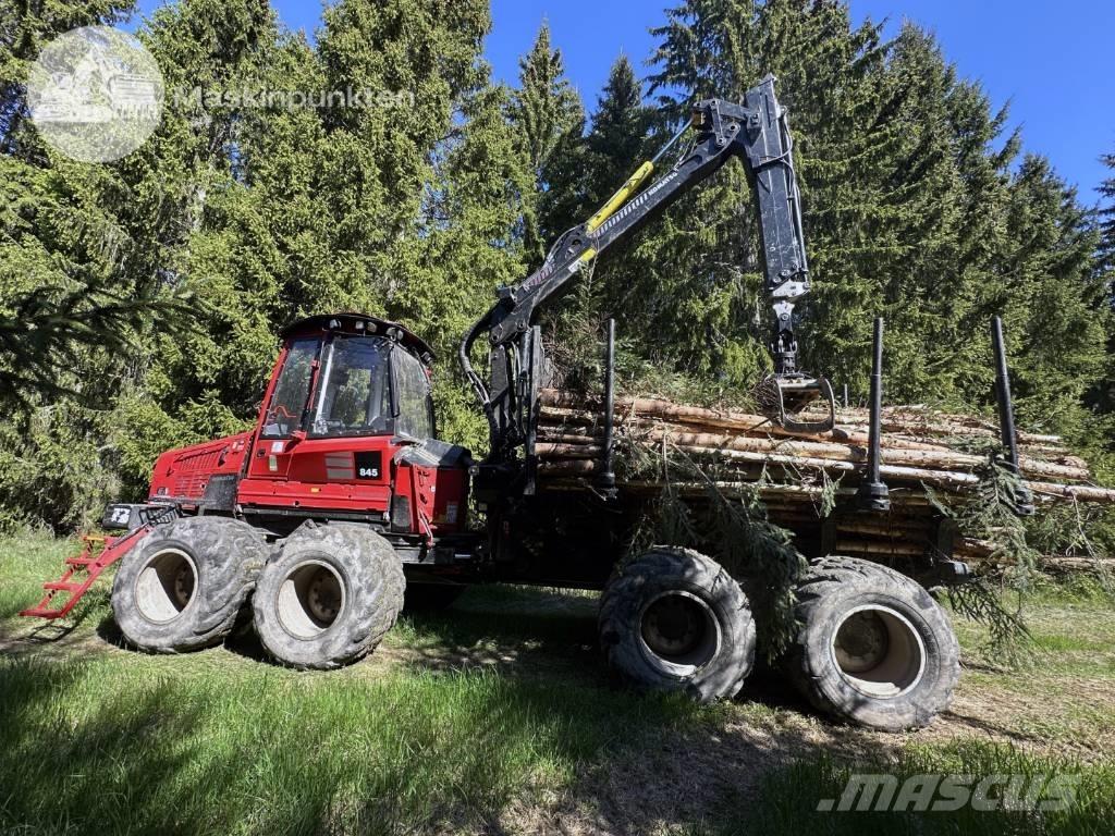 Komatsu 845 Lesné traktory