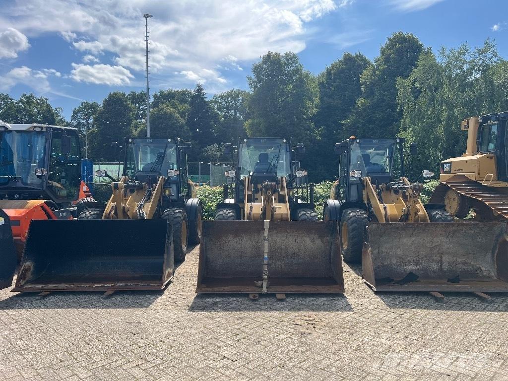 CAT 908M - 908 M Kolesové nakladače