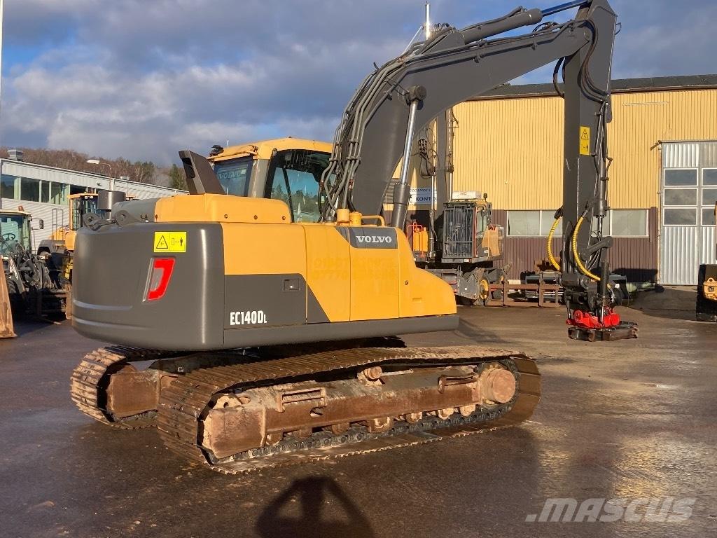 Volvo EC 140 DL Pásové rýpadlá