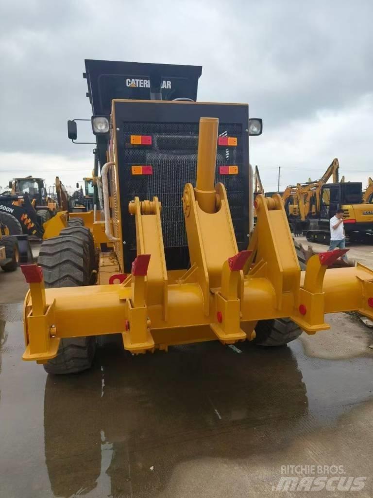CAT 140K Grejdery