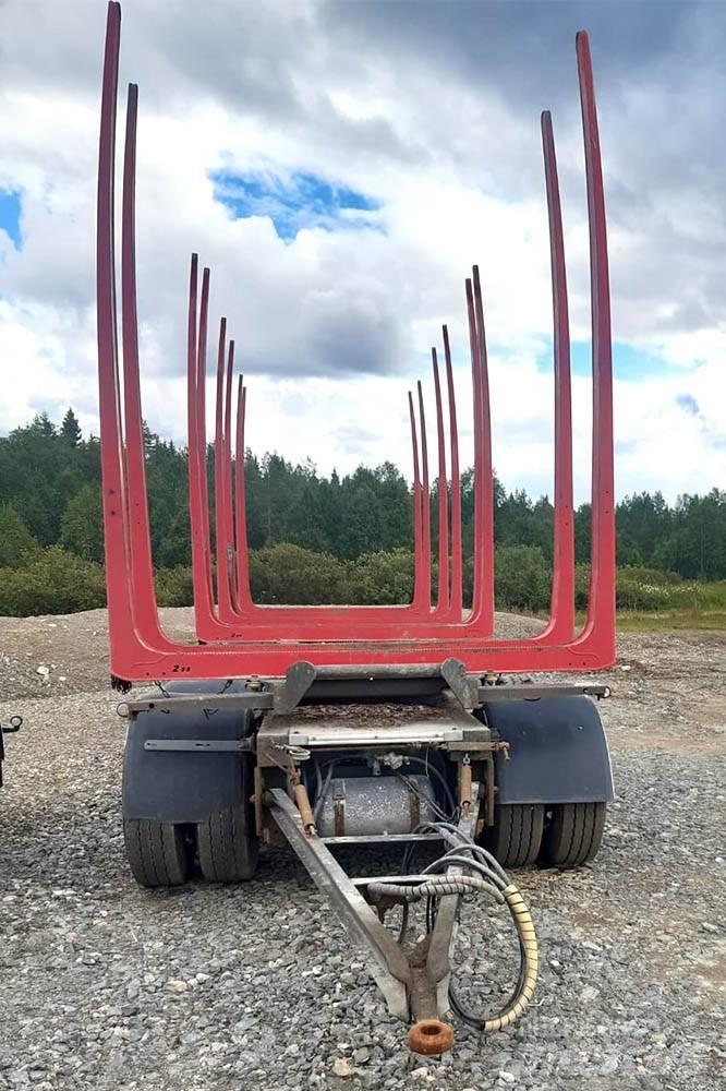 Närko 5 aks. Prívesy na prepravu dreva