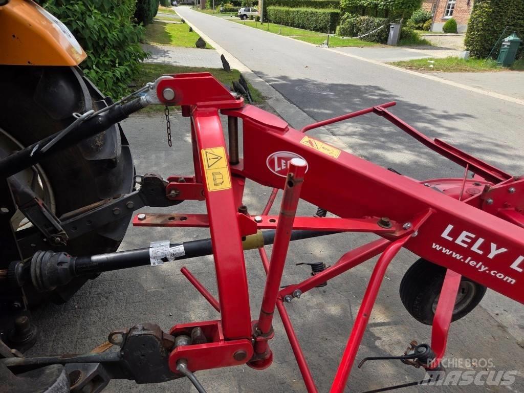 Lely Lotus 300 Combi Obracače a zhrabovače sena