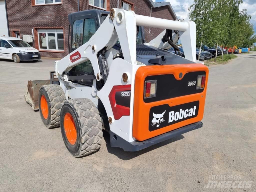 Bobcat S 650 Šmykom riadené nakladače