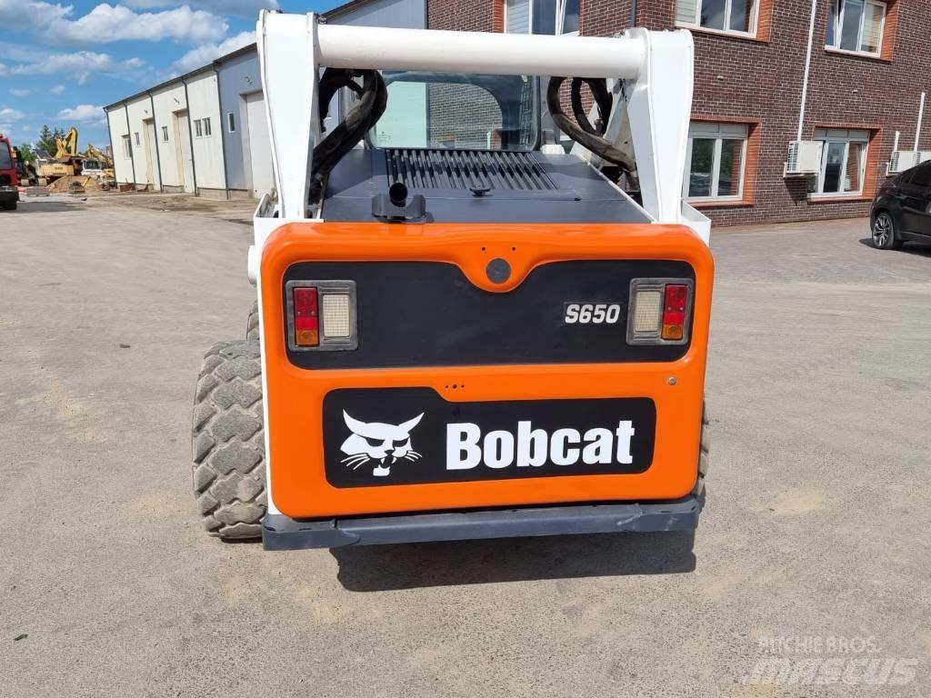 Bobcat S 650 Šmykom riadené nakladače