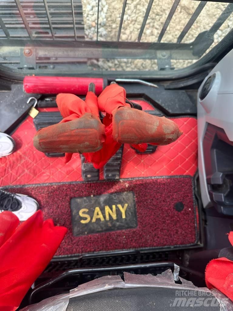 Sany SY245C Midi rýpadlá 7 t - 12 t
