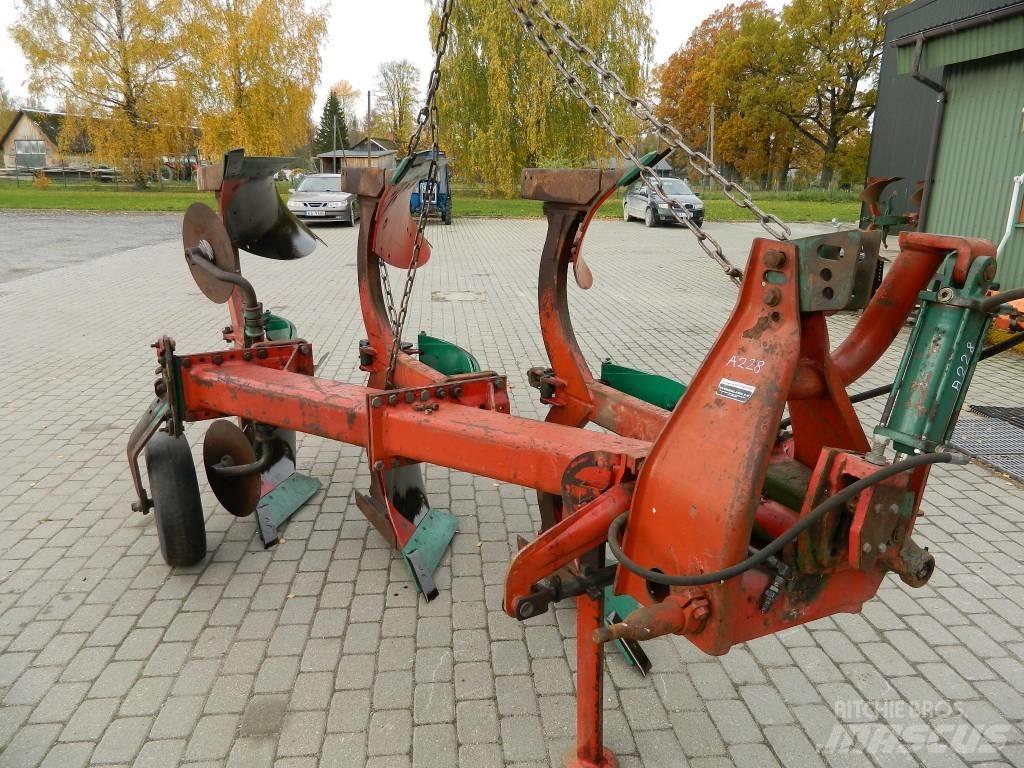 Kverneland 3 Dvojstranné pluhy