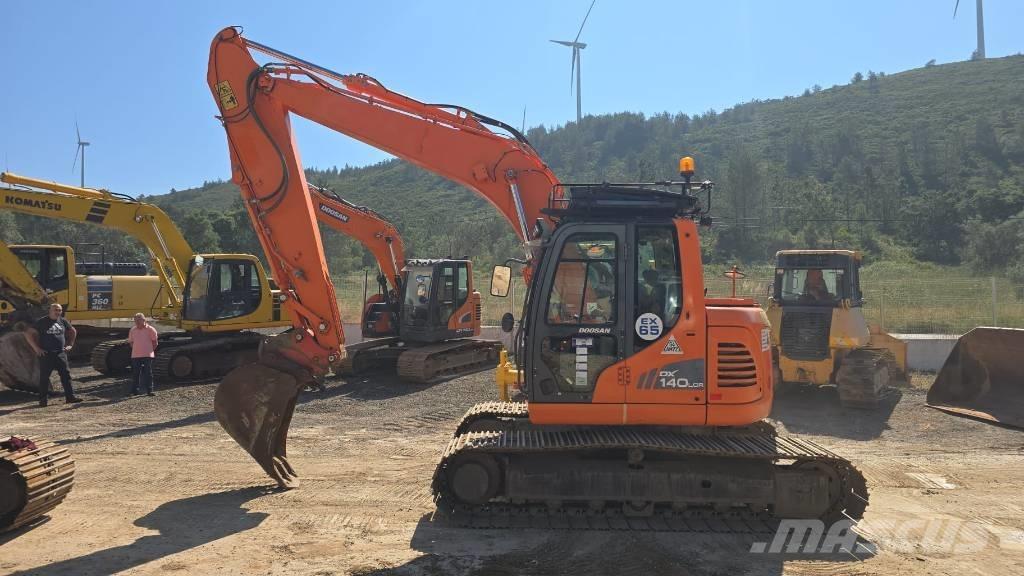 Doosan DX 140 LCR-3 Pásové rýpadlá