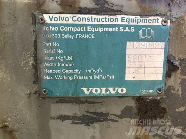 Volvo Puinbak Preosievacie lopaty